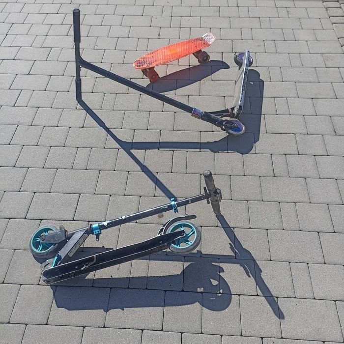Sprzedam 2 hulajnogi + deskorolkę