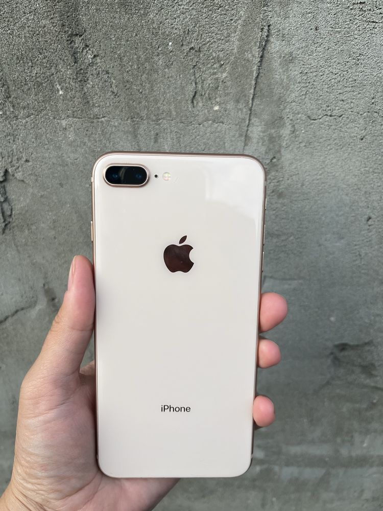iPhone 8 plus 64gb