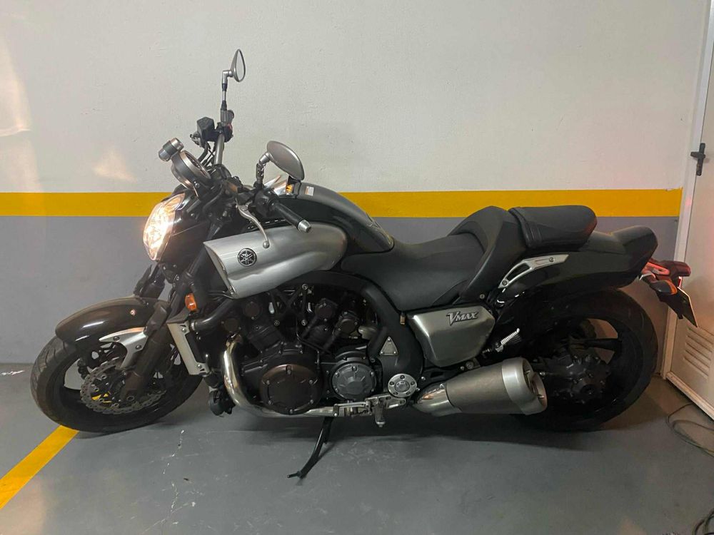 Yamaha VMAX 1700