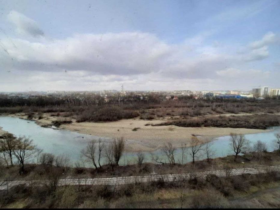 Продається 2 к. квартира, ЖК Ювілейний, Микитинці (Укр. декабристів)