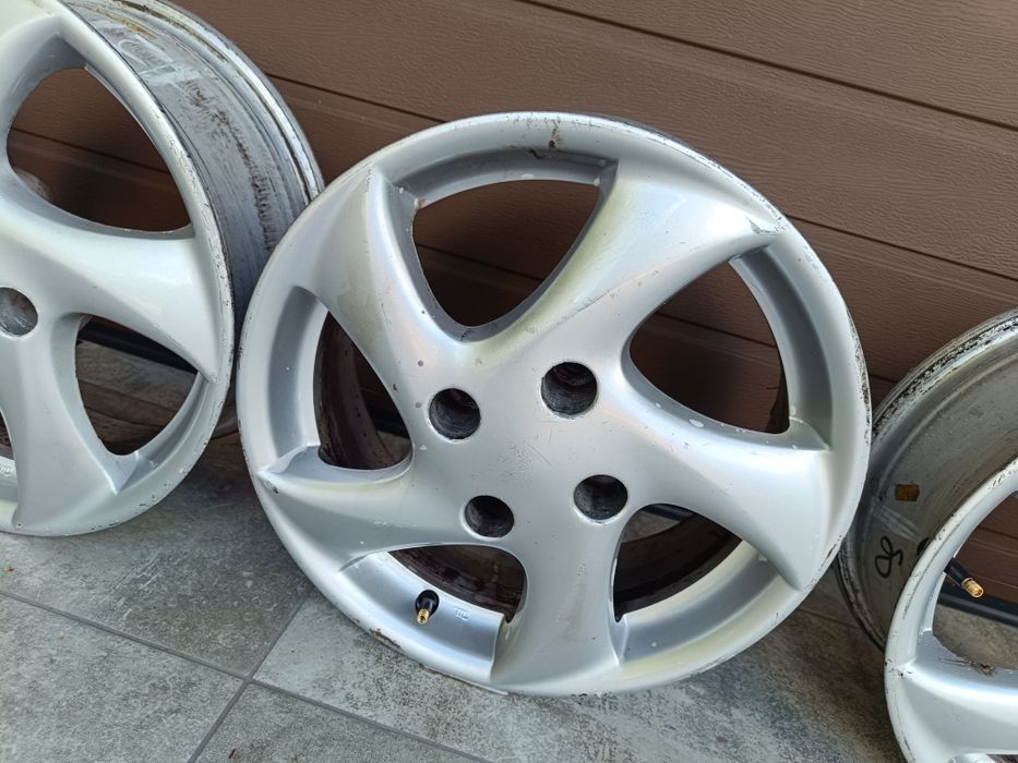 Felgi aluminiowe Peugeot 206 15stki oryginalne cena komplet !