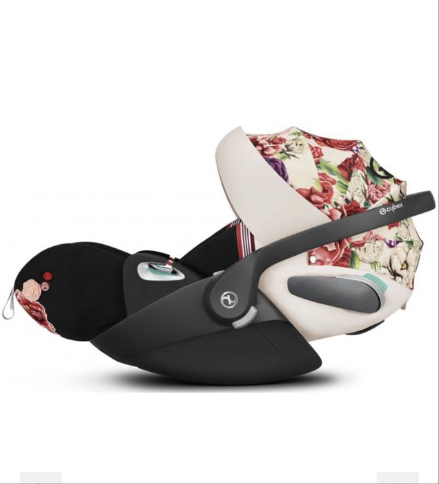 Автокрісло/автолюлька Cybex Cloud Z2 i-Size Blossom Light