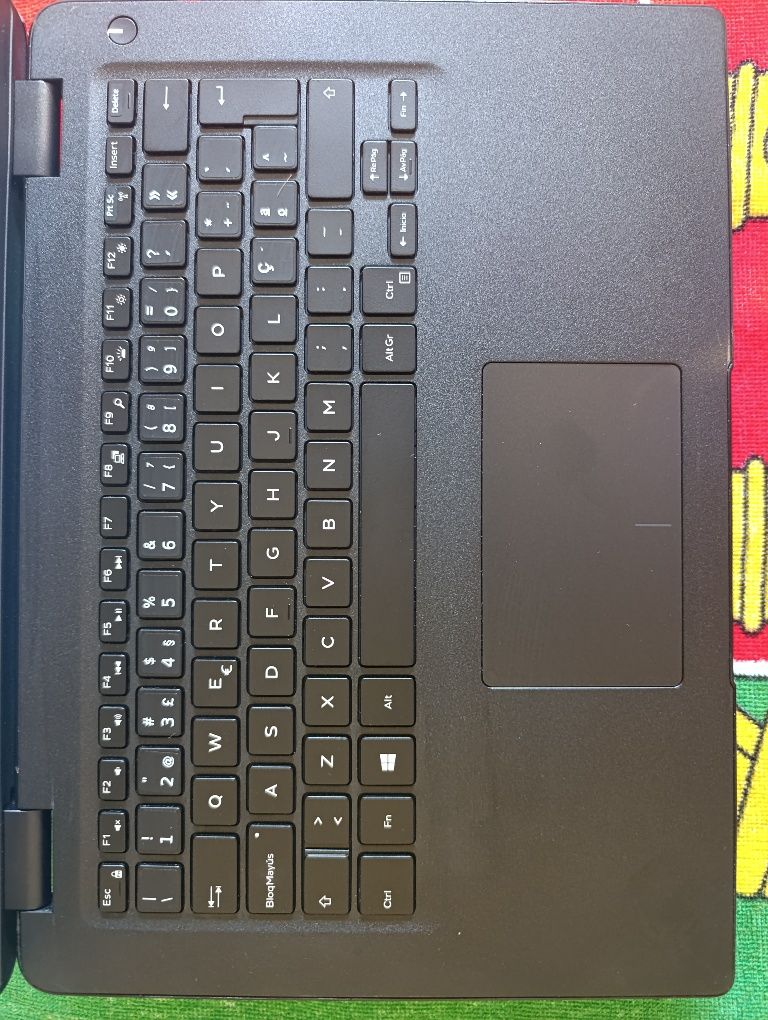 Dell Wyze 5470 - Intel QuadCore - 8GB RAM DDR4 - 256GB SSD (2021)