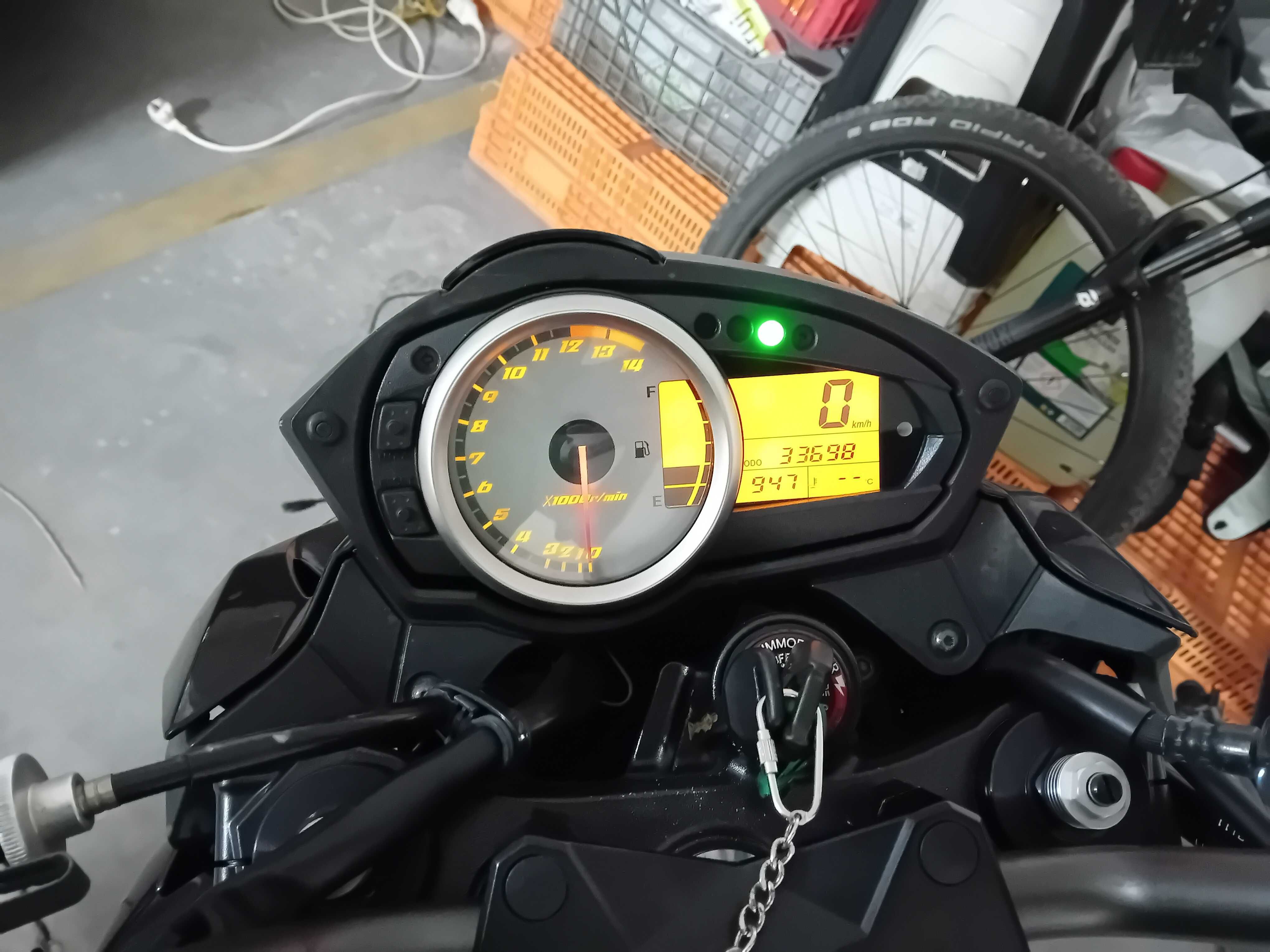 Mota Kawasaki Z750