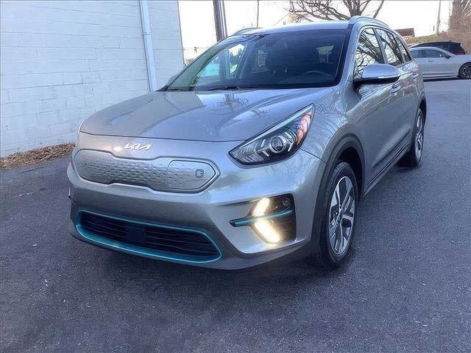 Kia Niro EV EX      2022