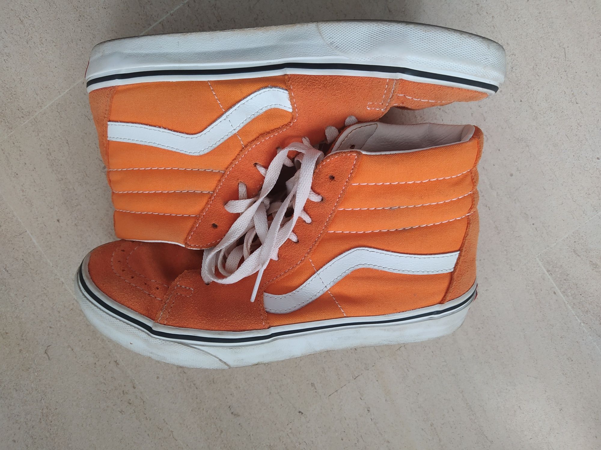 Ténis bota Vans old school