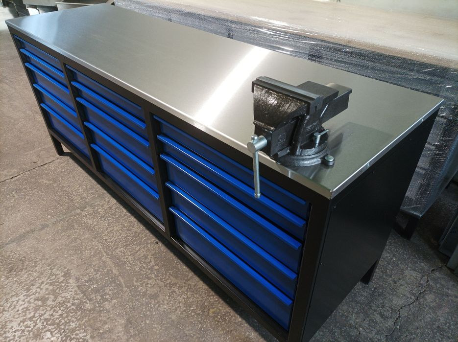 Stół warsztatowy metalowy z imadłem od Producenta