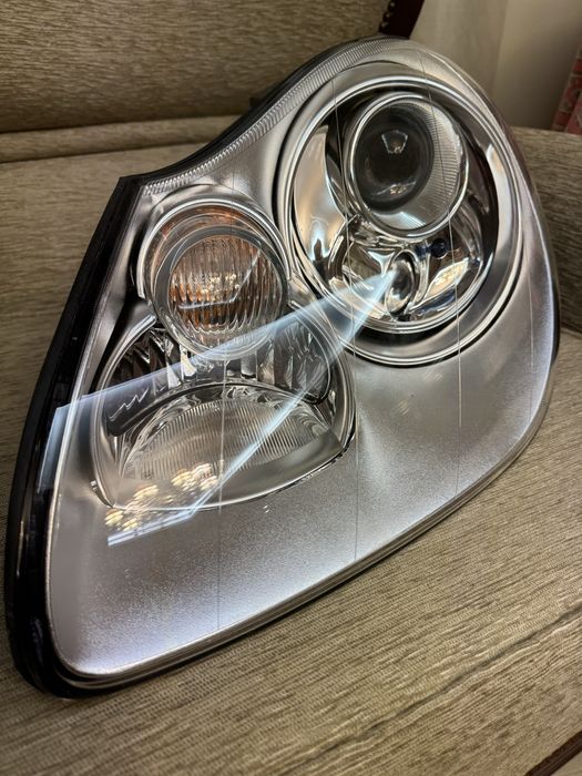 *NOVO - Conjunto opticas frontais bi-xenon Porsche Cayenne 955