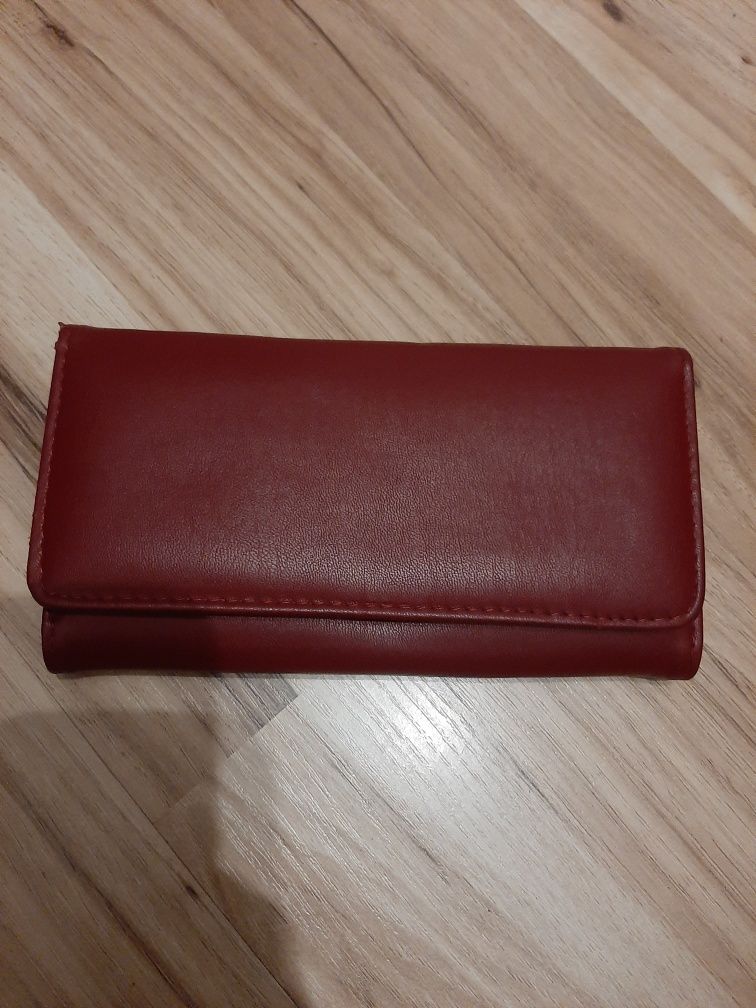 Portfel  damski elegancki