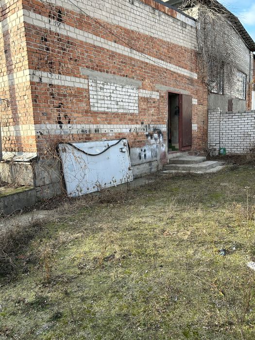 Продам або здам приміщення по вул. Макаренка