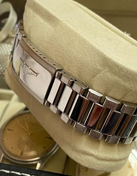 Longines ultronic flagship