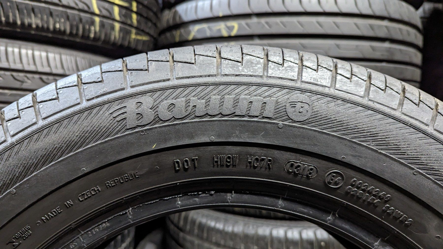 Шина 195/70 R 15C BARUM Vanis 2. Одне колесо. Розпаровка.