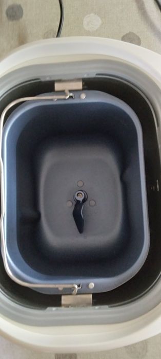 Продам хлiбопiч DeLonghi " ATUTTOPANE"