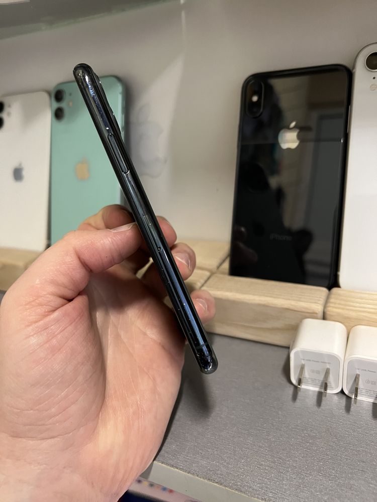 iPhone 11 Pro 256gb Midnight green Neverlock