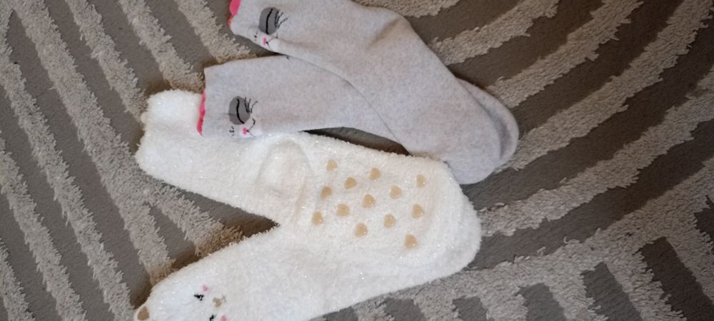 Nowe skarpetki 28/30
