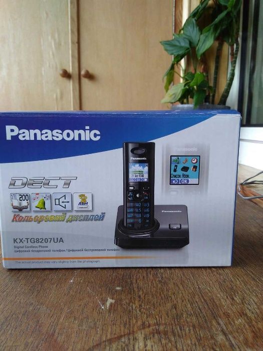 Радиотелефон Panasonic KX-TG8207 UA