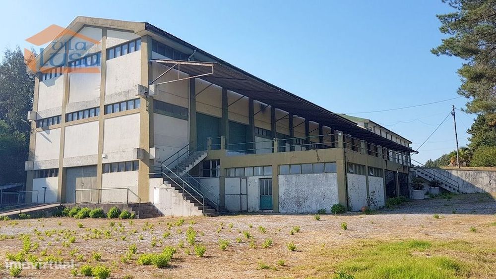 Armazém Zona Industrial de Avintes com 18.500 m2 terreno