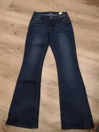 Spodnie jeansowe M