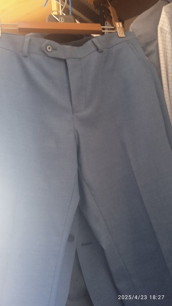 Fato usado 1 vez Suit Inc