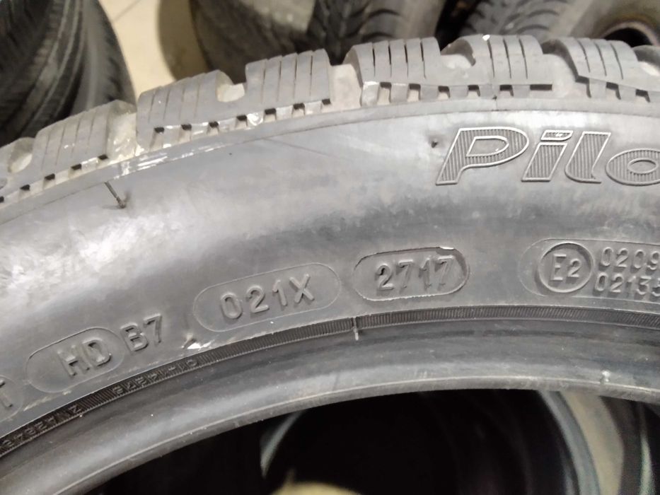 Opony 245/45x18 Michelin -RFT