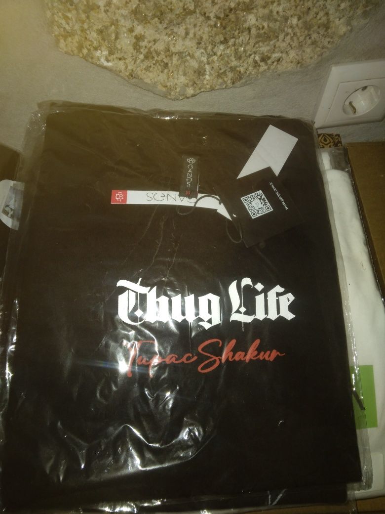 T shirts tupac Gangs stock off ultimos tamanhos disponíveis