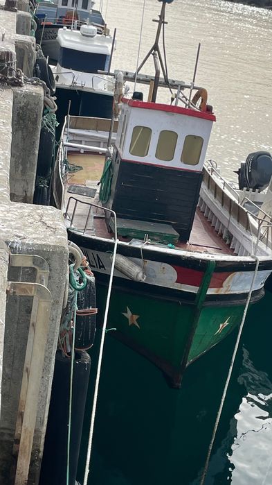Barco de madeira
