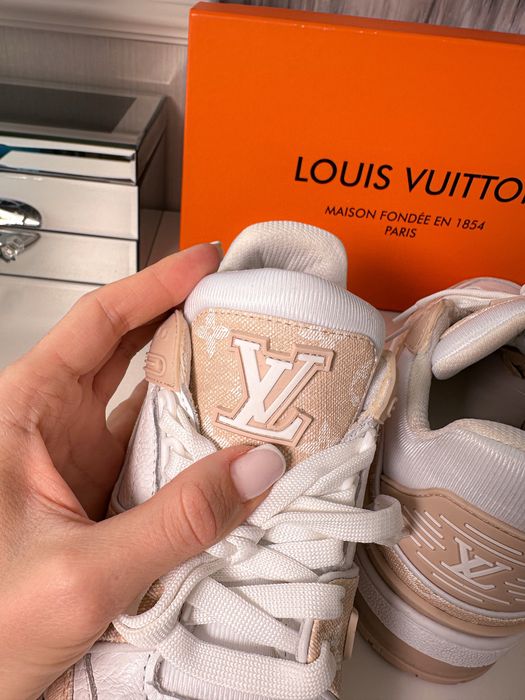 LV Louis Vuitton 40 rozmiar Trainer Sneakers shoes buty sportowe nowe