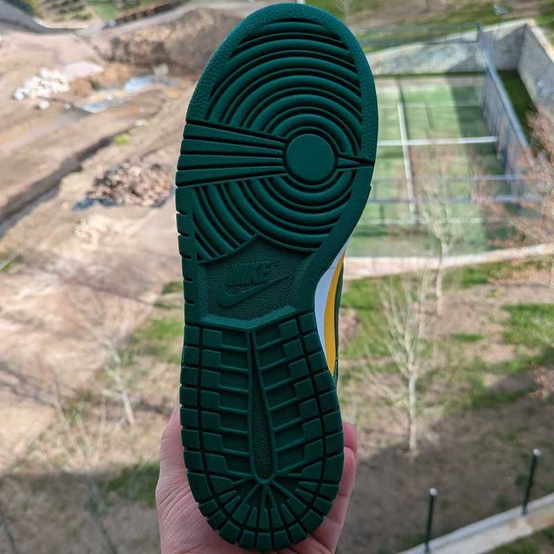 Nike Dunk Low Brazil 42.5