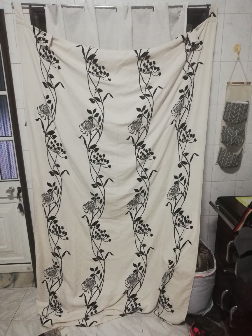 Jogo de cortinas