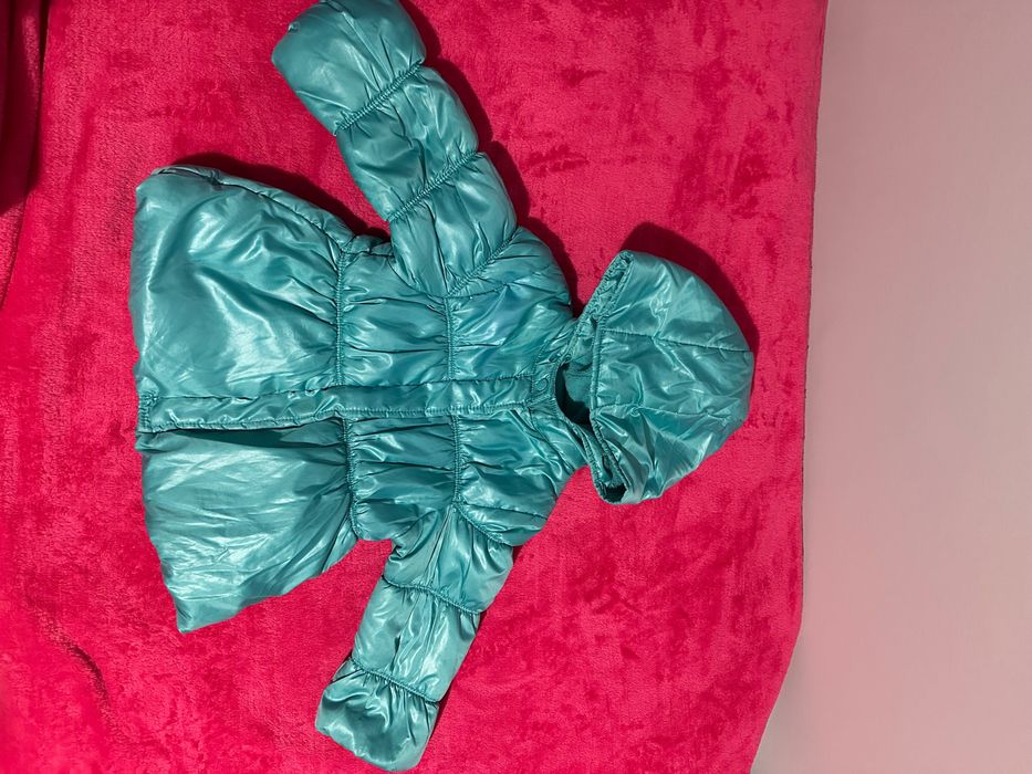 Casaco com forro e capuz