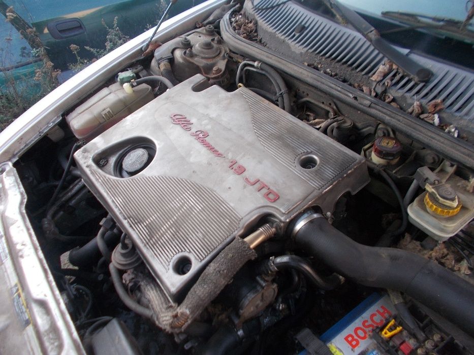 Alfa Romeo 156,diesel,1,9JTD,kombi,srebrny,na części,przed lift