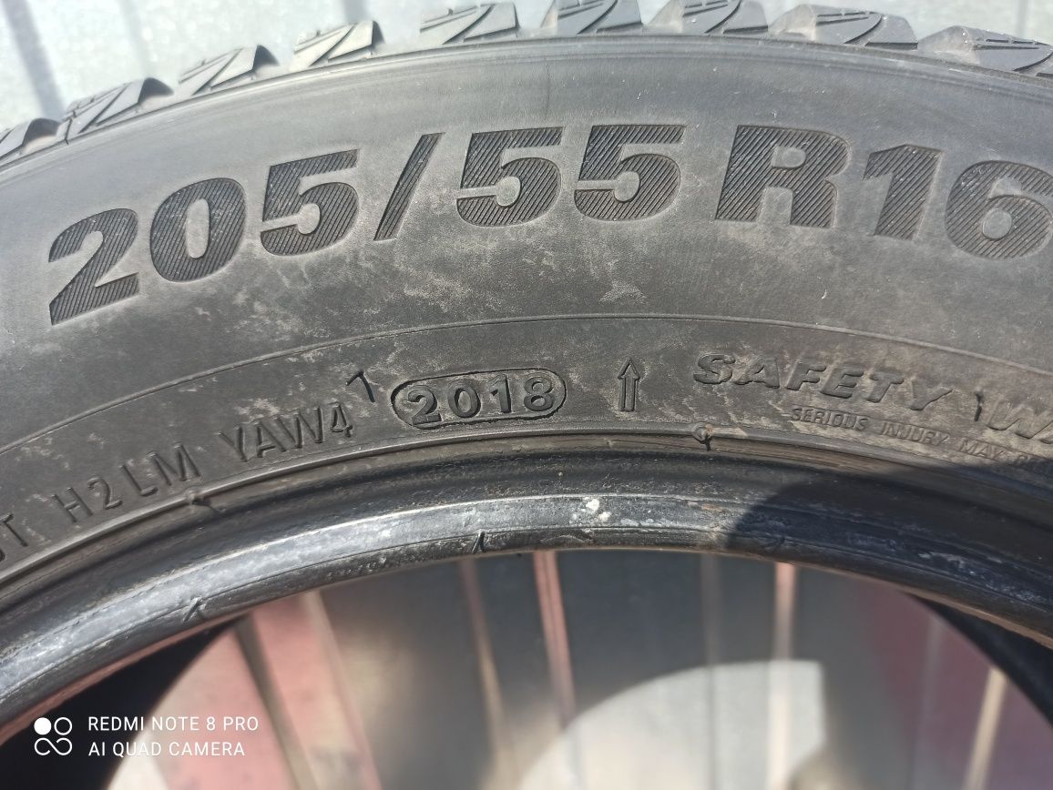Opona zimowa Kumho Wintercraft wp51 205/55 R16 jedna sztuka