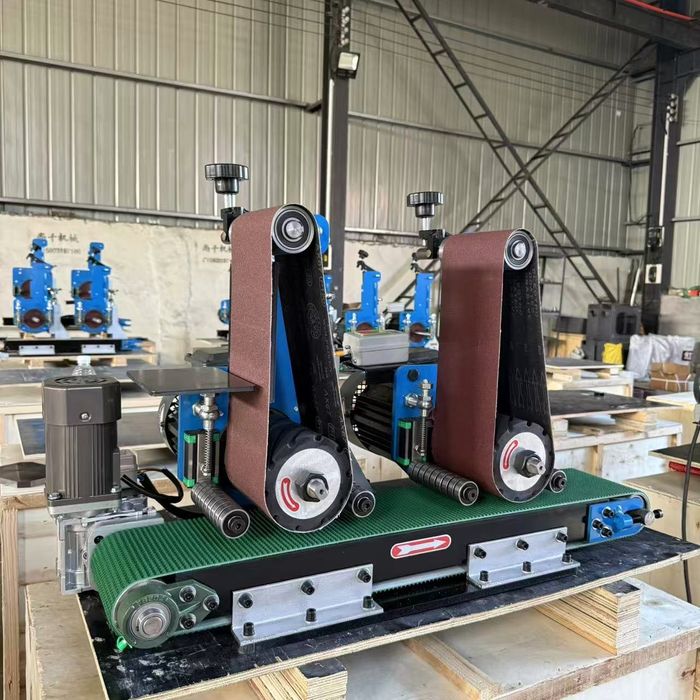 Стрічкова  машина для полірування металу (нерж. сталь алюміній)