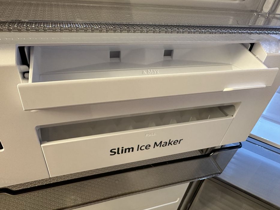 Zamrażarka SAMSUNG AI rz32c7cbeb1 ef