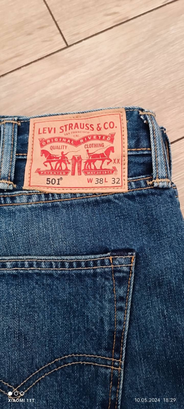 Spodnie męskie Levis 38/32