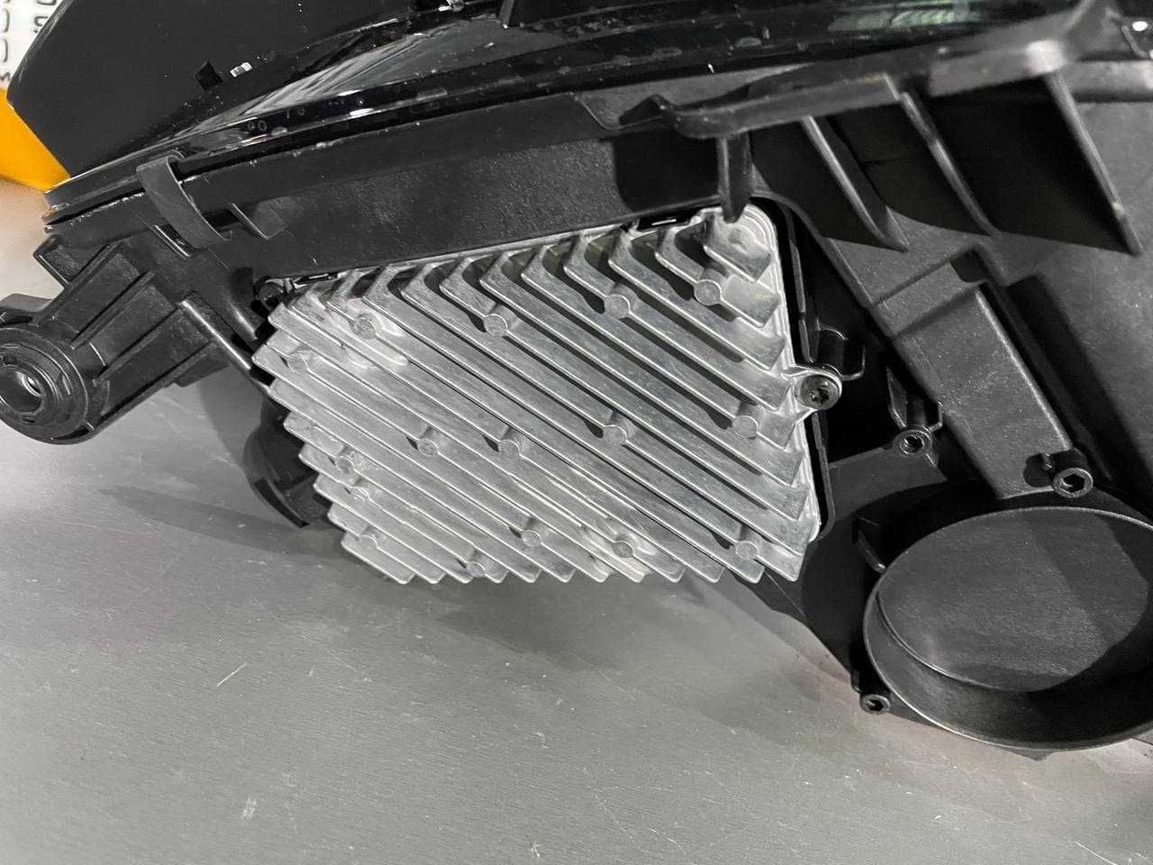 MATRIX Фары Audi A4 B9 Матрица Фары Ауди А4 Фонари Ауди A4 Фара