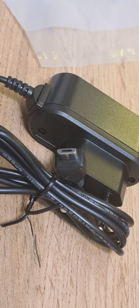 Ładowarki do telefonów micro USB