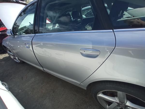 Porta trás esquerda AUDI A6 (4F2, C6)