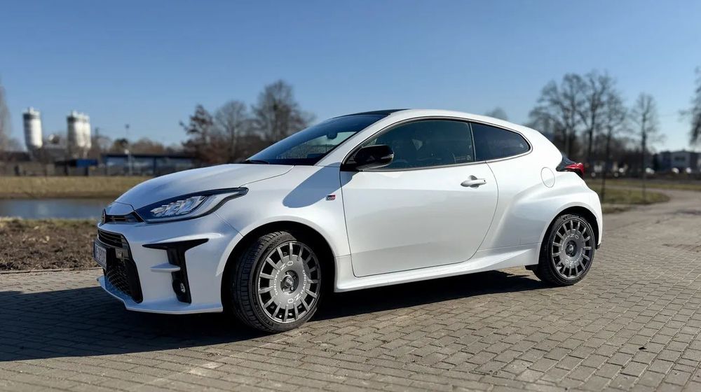 Toyota Yaris Toyota Yaris GR Dynamic Sport - Faktura VAT