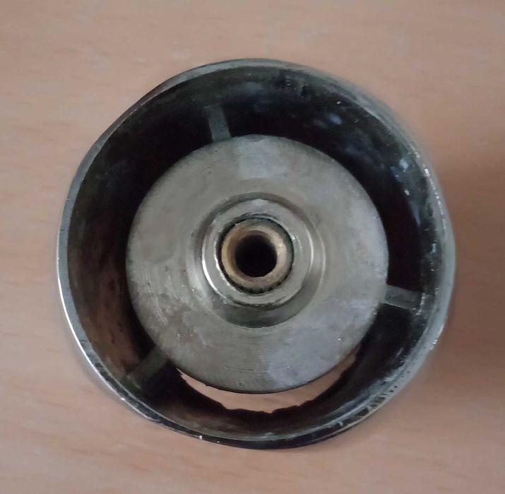 Ручки дверные, мебельные и др.