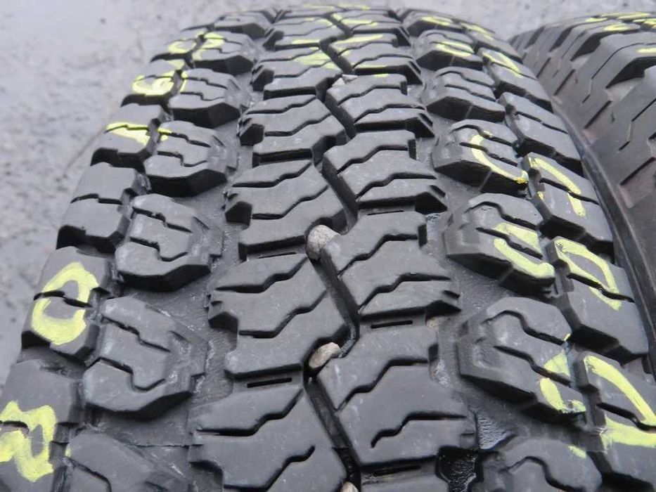 205/80 R16c 110/108T Goodyear WranglerAT/S M+S 2 штуки шини бу