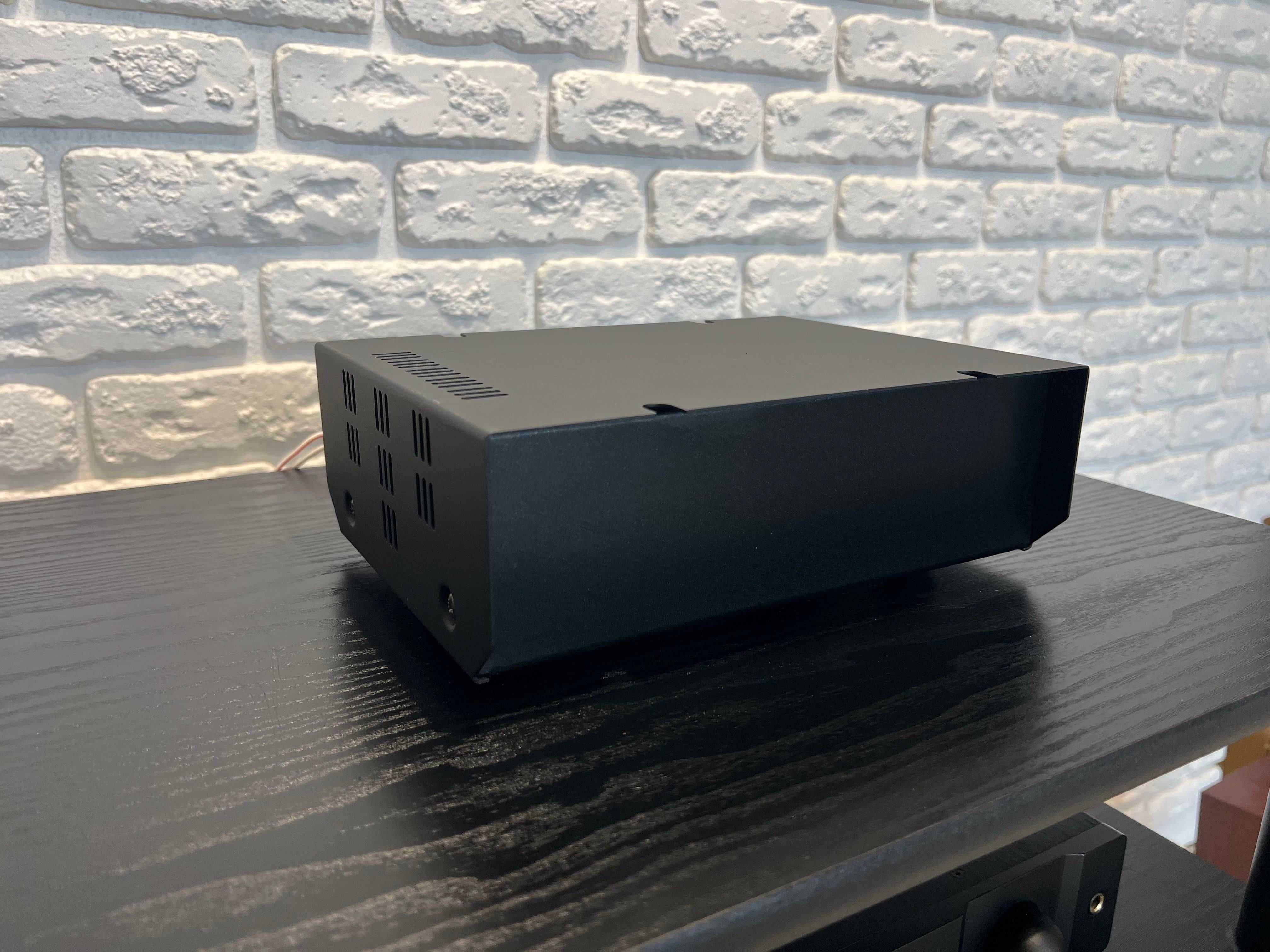 Аудио усилитель LINN Knekt Roomamp