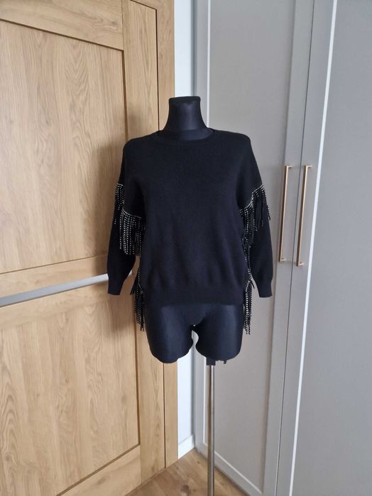 Efektowny sweter czarny Cameo Rose rozmiar S