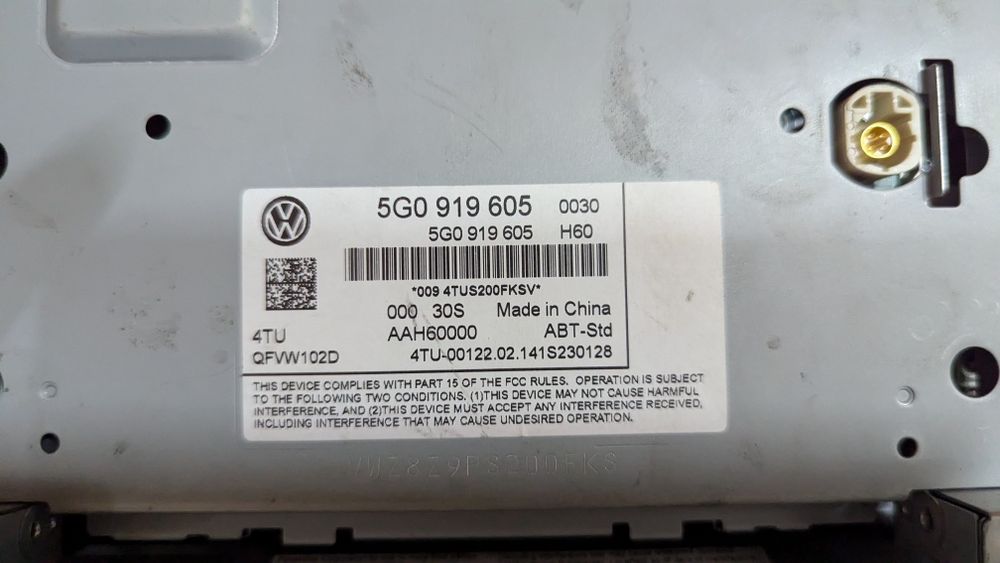 Штатна магнітола volkswagen golf 7