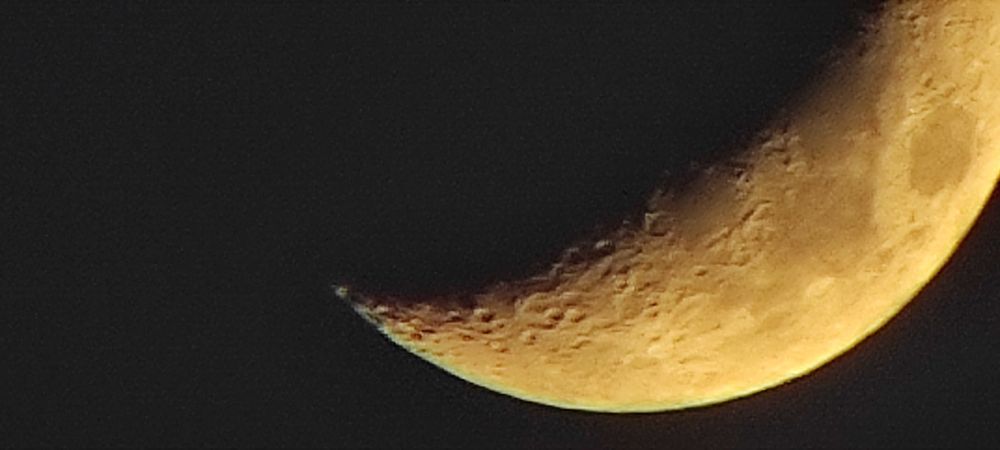 Binoculos Celestron 15x70 com tripė