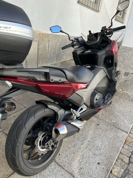 Vendo/Troco Honda Integra 750