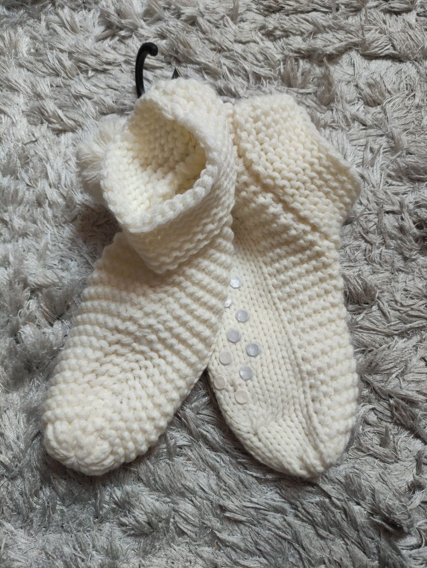 Kapcie skarpetki zimowe pompon F&F Nowe M/L 38/39