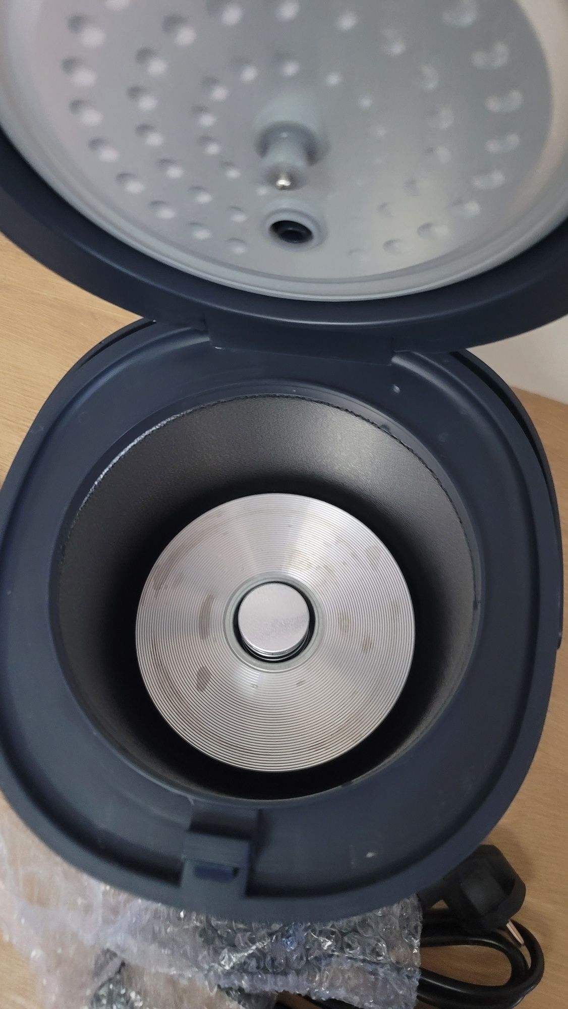 Rice cooker 230V i 12V 2L
