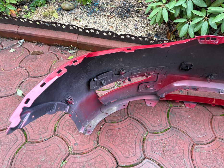 Бампер передній Tesla Model Y під парктронік