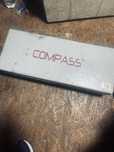 Продам отбойный молоток Compass
